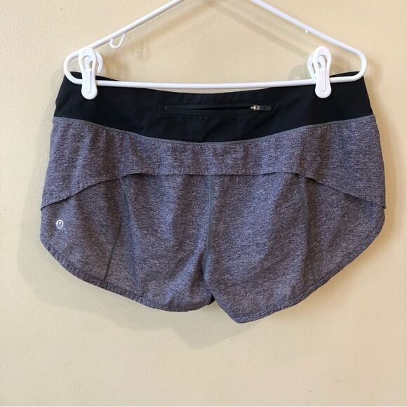 Lululemon Speed It Up Shorts 2.5 - Picture 4 of 6